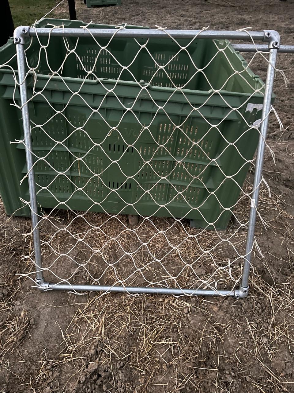 Slowfeeder/ hooiruif