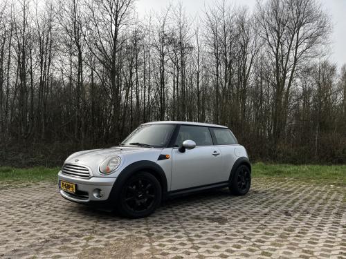 Mini Cooper 1.6 – Slechts 138.000 km – Goed onderhouden