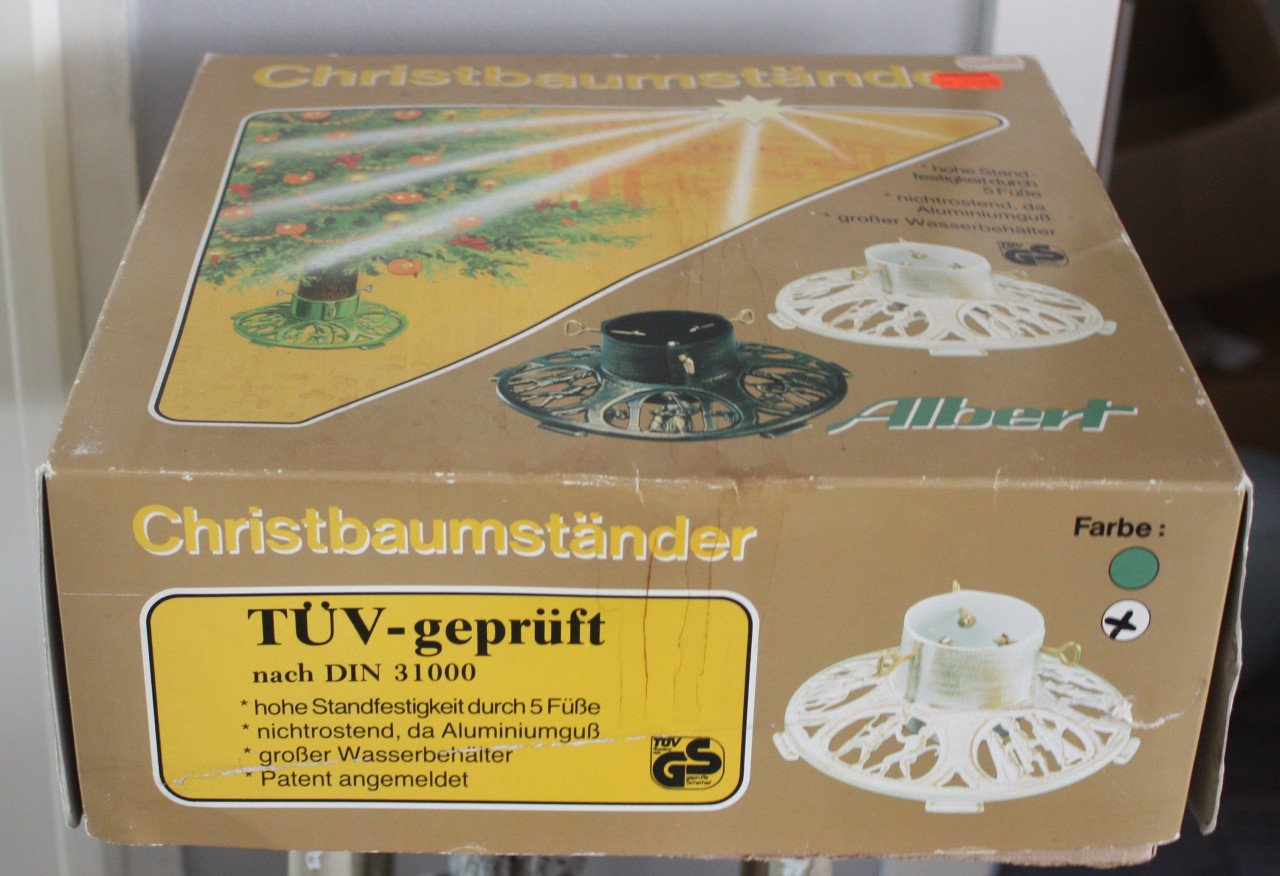 Metalen kerstboom standaard wit met goudkleur