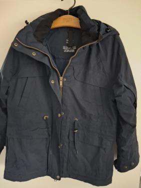 Z,g,a,n, d blauwe  dames winterjack maat M   15 euro