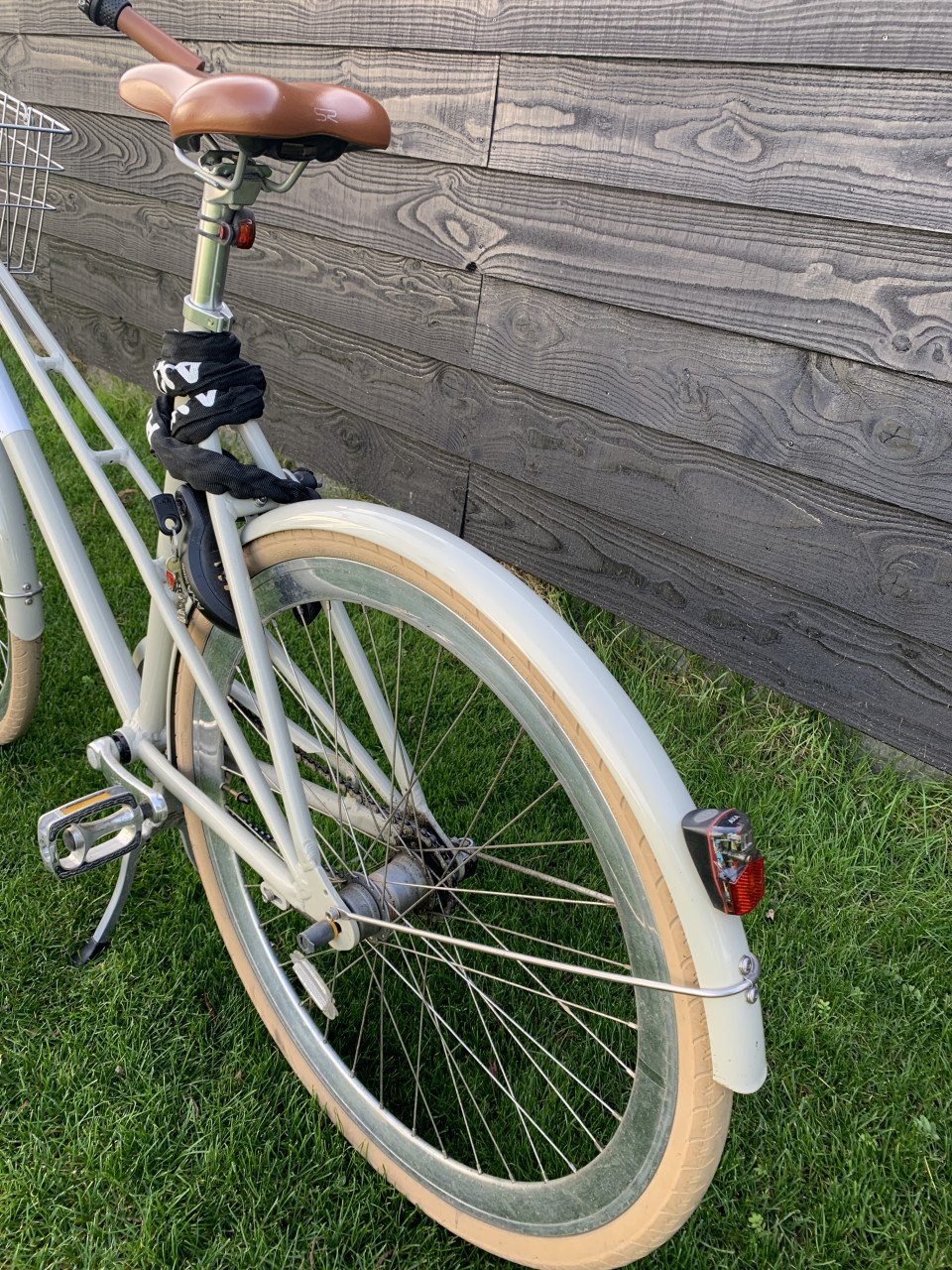Veloretti fiets cafe racer pebble grey