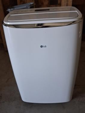 LG AIR CONDITIONER.