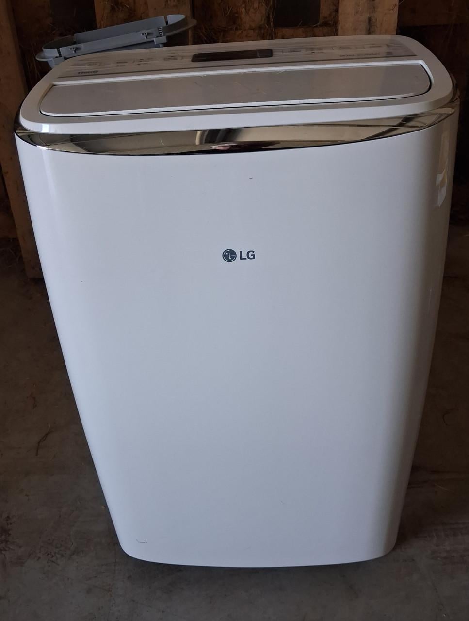 LG AIR CONDITIONER.