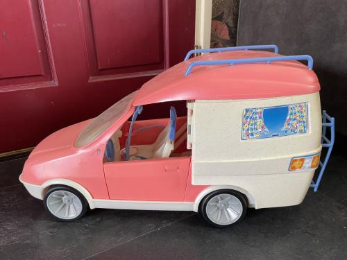 Barbie camper