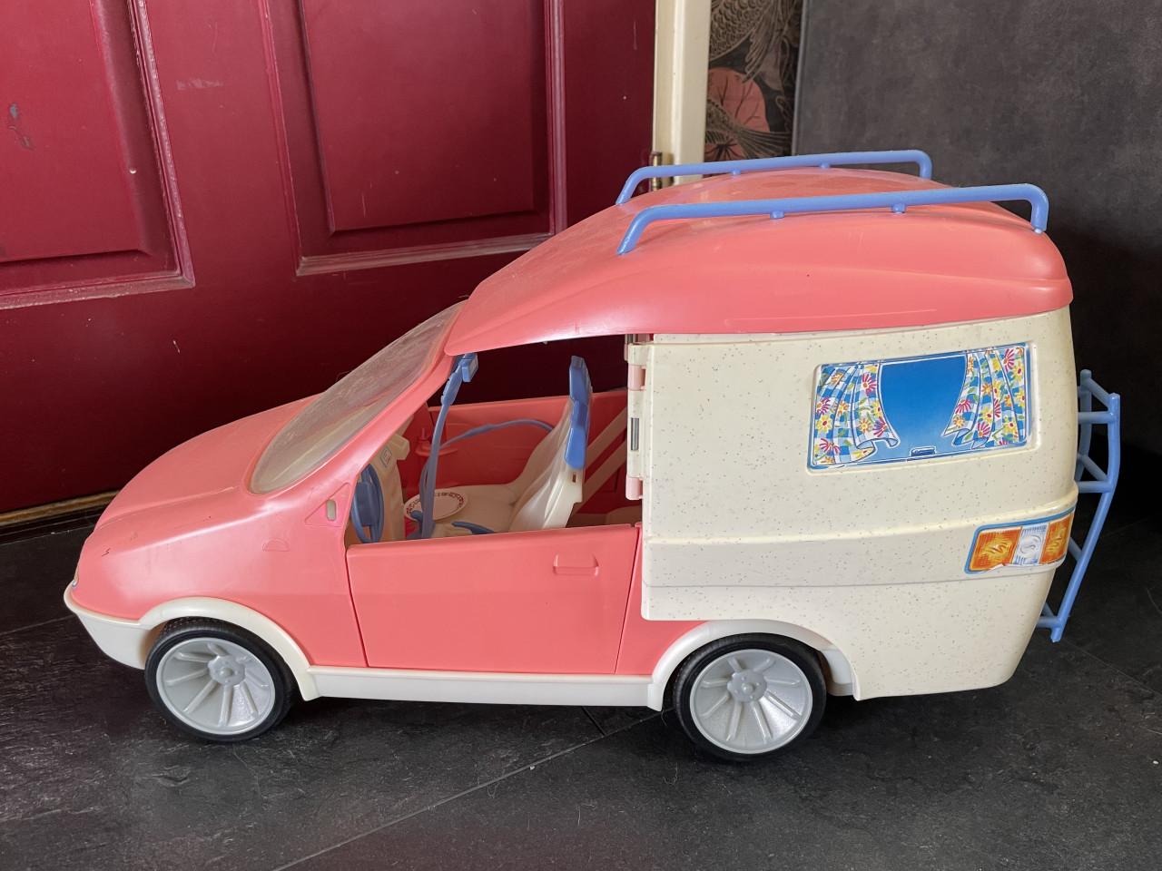Barbie camper