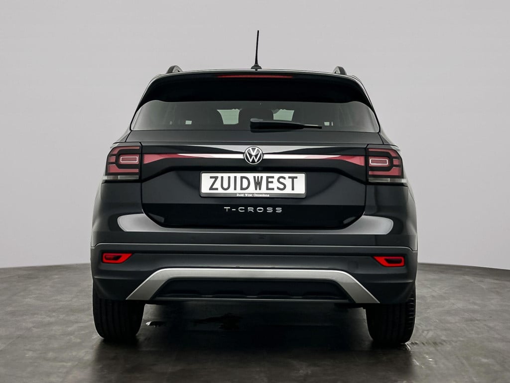 Volkswagen T-cross 1.0 tsi united beats camera lane