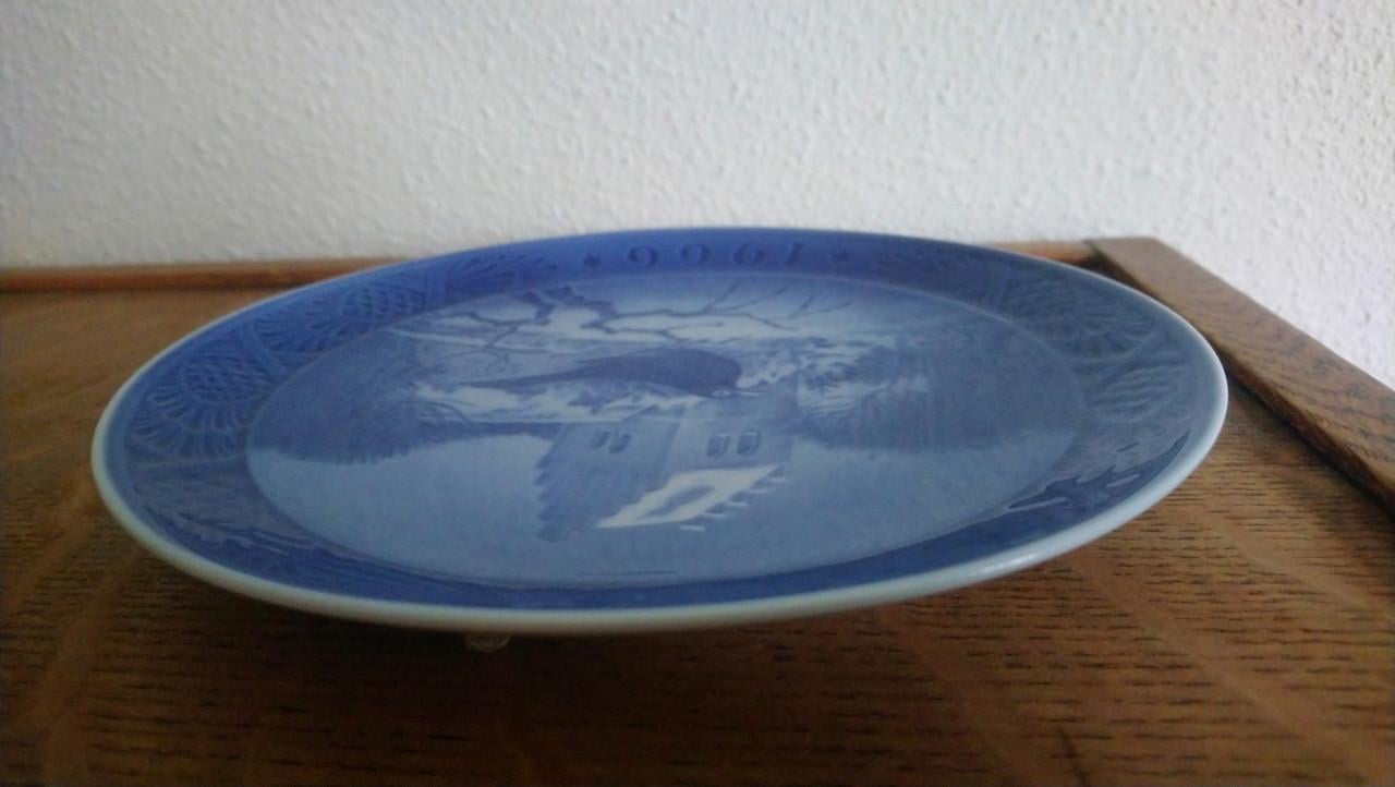 Royal Copenhagen wandbord kerst 1966 Blackbird at Christmas Time