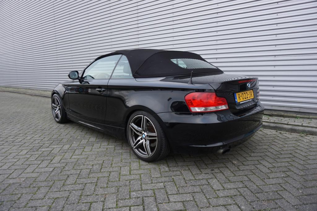 BMW 1 Serie cabrio 118i high executive climate / cruise / leder / stoelverw
