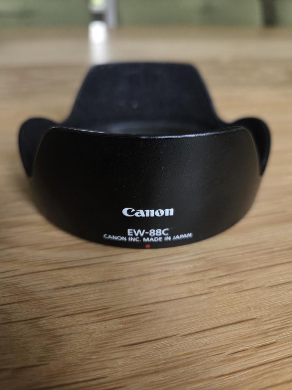 Canon EF 24-70mm f/2.8L II USM Lens