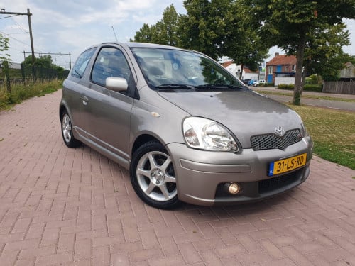Toyota Yaris T-Sport uit 2003  | Airco | Volledig Dealeronderhouden |