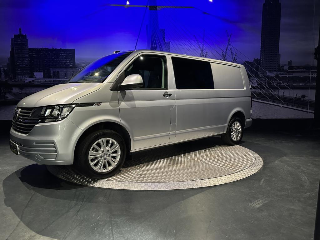Volkswagen Transporter 2.0 tdi l2h1 30 dc *navi*appconnect*camera*