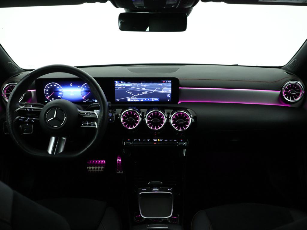 Mercedes-Benz Cla shooting brake shooting brake 180 amg | keyless go | sfee