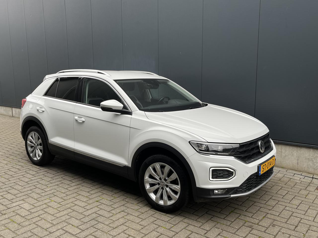 Volkswagen T-Roc 1.5 TSI Sport*NL- AUTO*DSG*TREKHAAK*