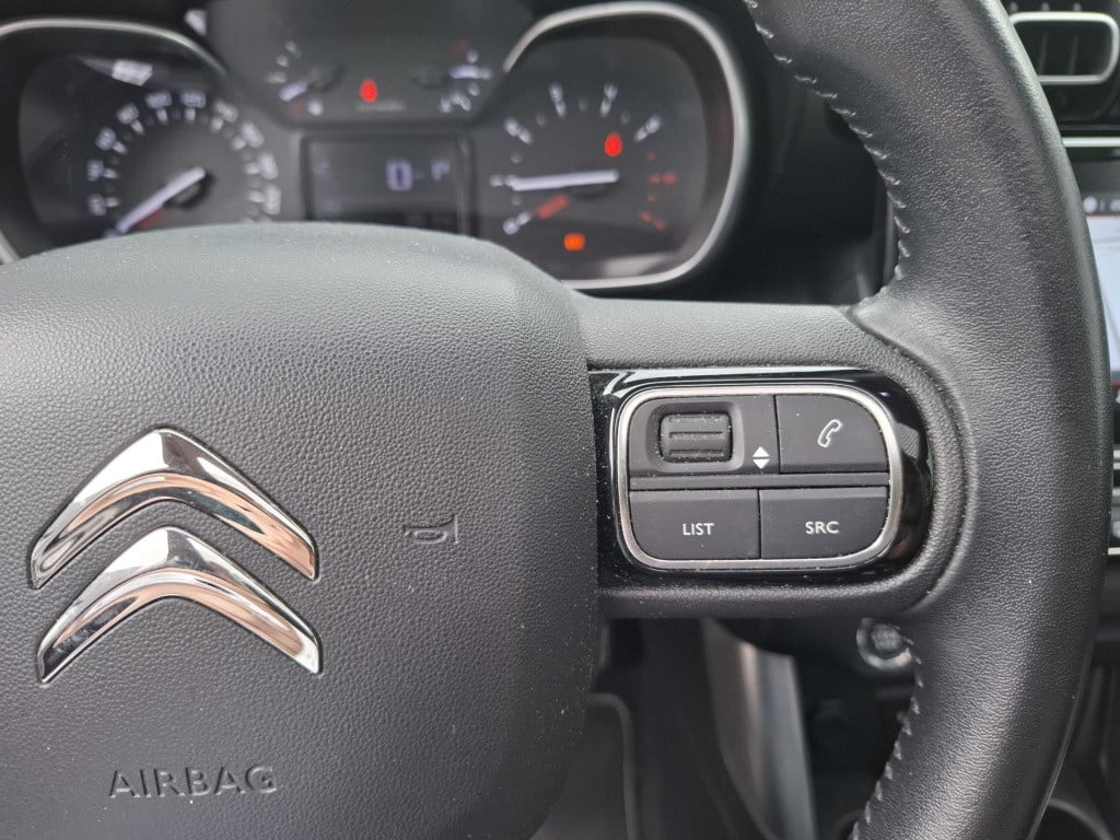 Citroen C3 Aircross suv 130 shine automaat pano/leer/trekhaak