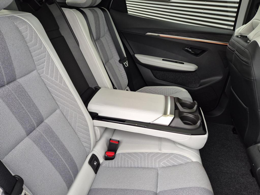 Renault Scenic e-tech ev87 long range iconic solarbay dak, harman kardon au