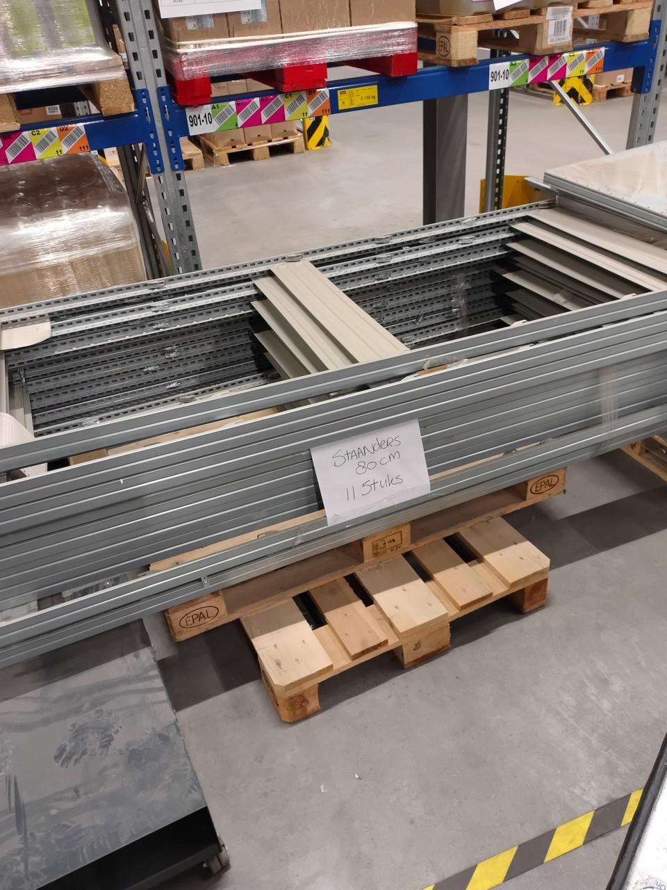 Stellingmateriaal / legboorden