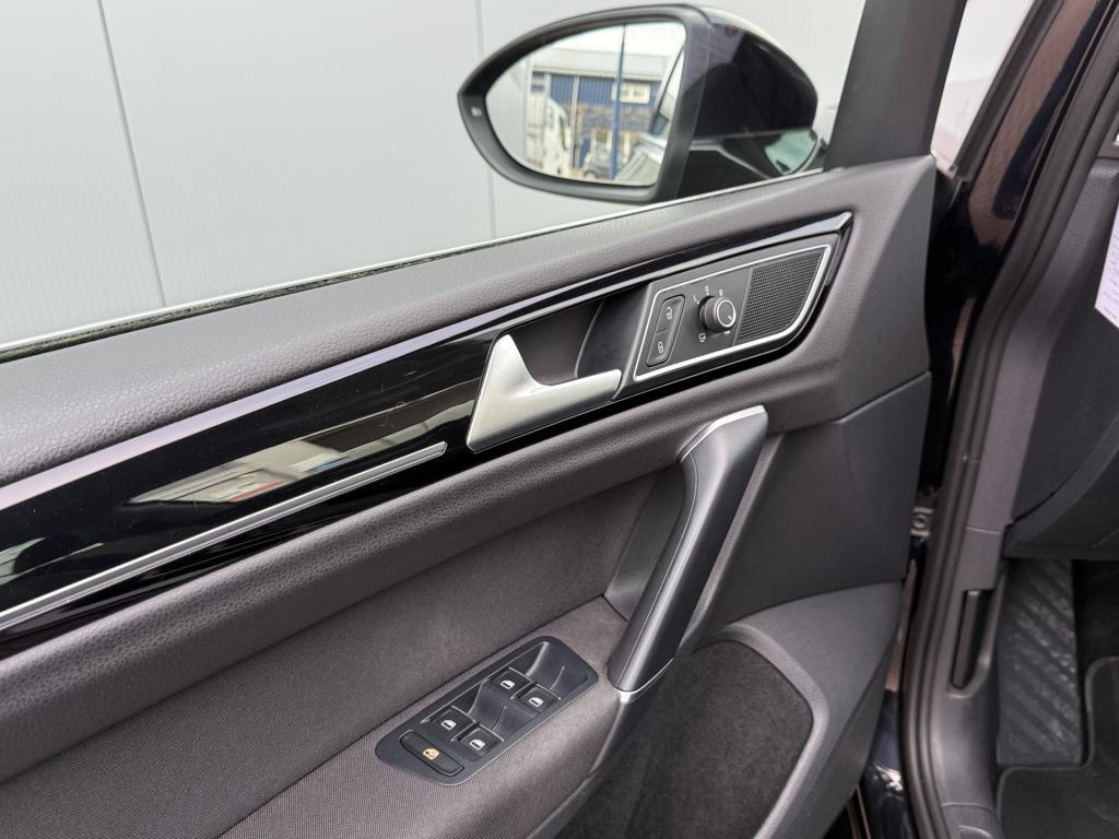 Volkswagen Golf Sportsvan 1.4 tsi 150pk dsg highline