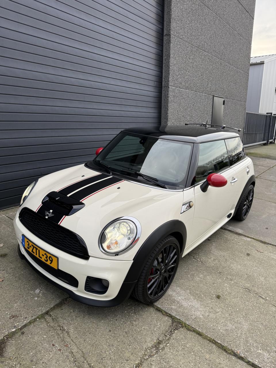 Mini Cooper S 1.6 John Cooper Works 168DKM 2008