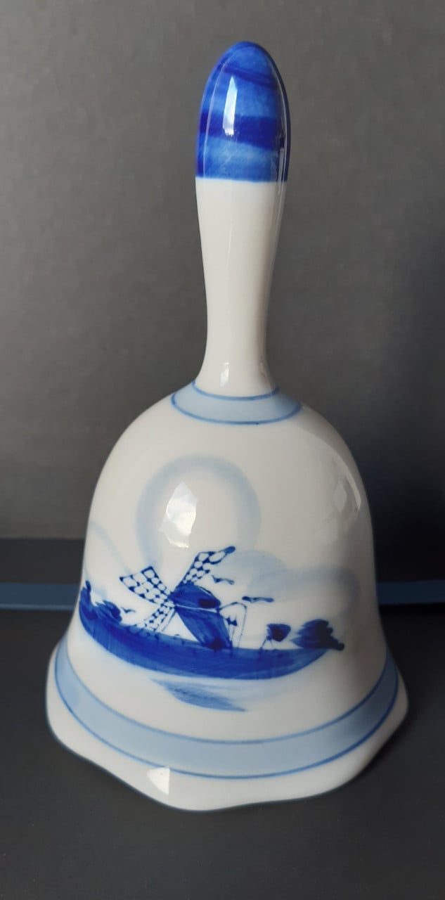 Tafelbel Delfts blauw met Hollands decor