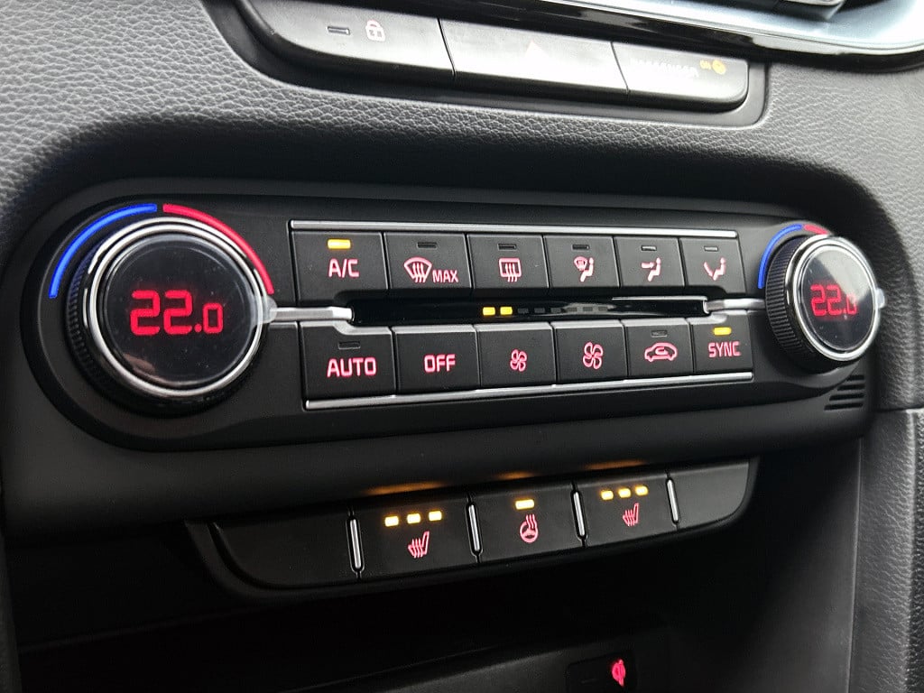 Kia Ceed Sportswagon 1.0 t-gdi mhev design edition ** actie model ** | auto