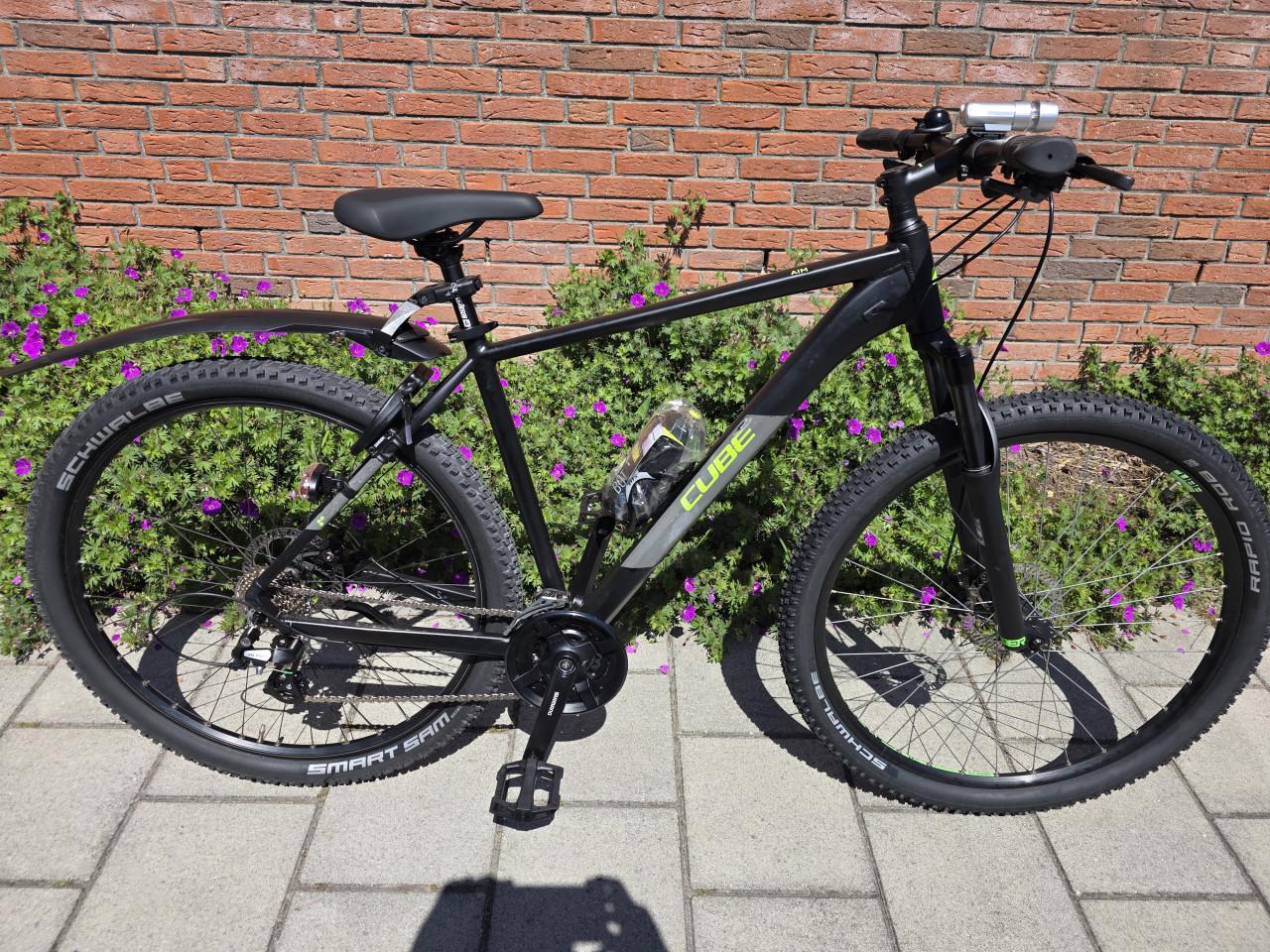 CUBE AIM | 29 INCH | FRAME 51 CM | 3X8 V | NETTE STAAT!