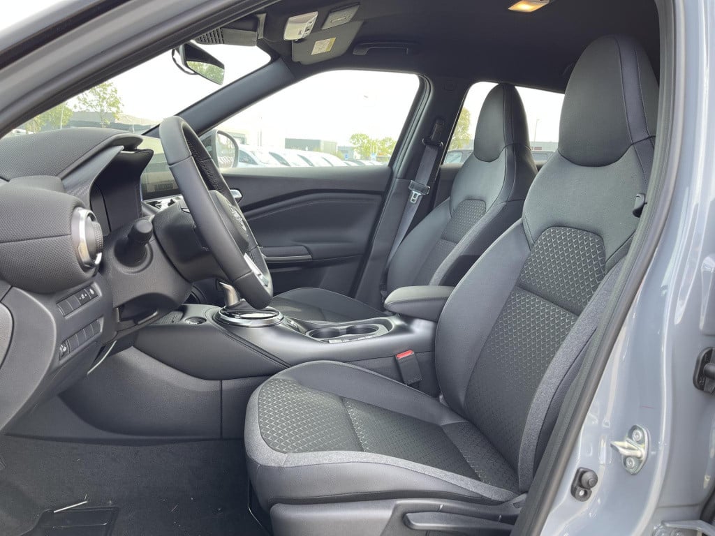 Nissan Juke 1.6 hybrid n-connecta cold pack