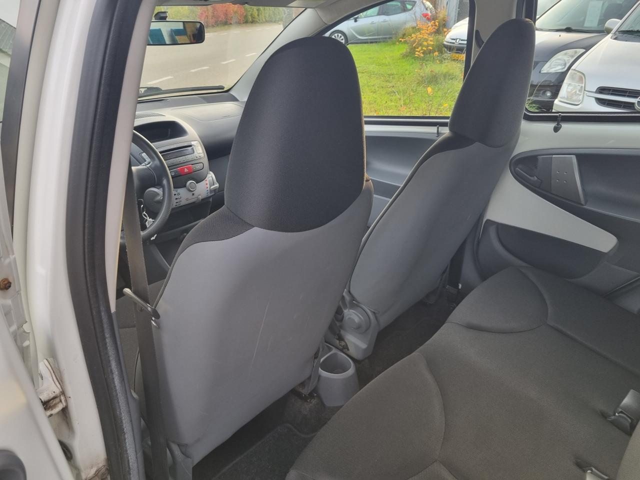 Toyota Aygo 1.0-12V Cool | Airco | 2e Eigenaar!