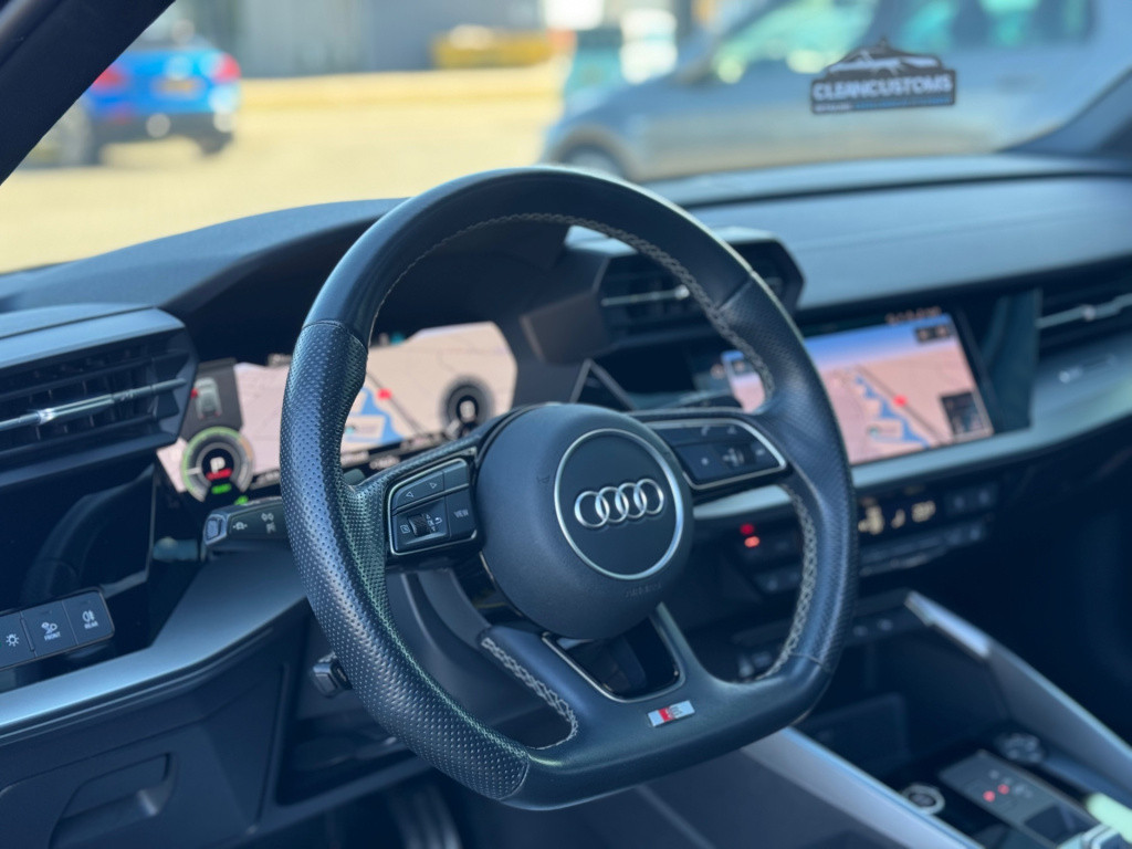 Audi A3 sportback 45 tfsi e s edition competition * panoramadak * b&o * cam