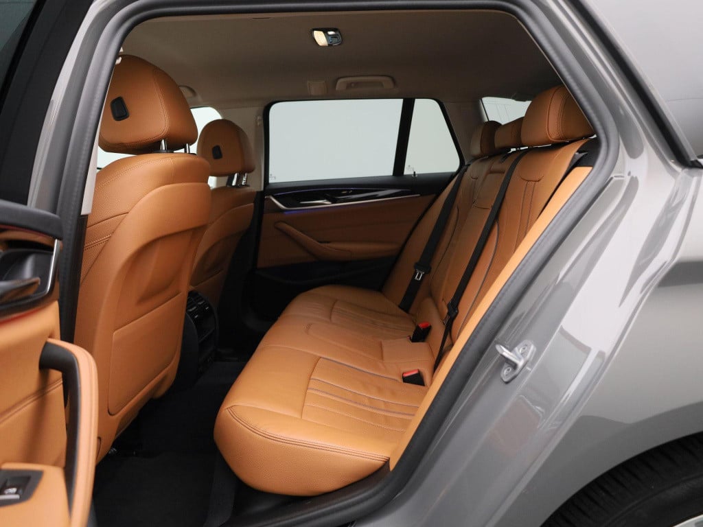 BMW 5 Serie touring 530e executive | automaat | leder | navigatie | stoel v