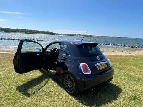 Auto Fiat 500 Abarth