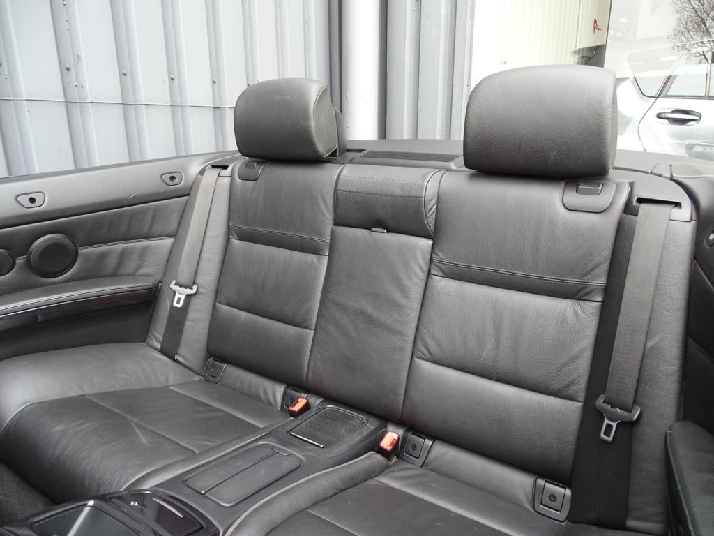 BMW 3-serie cabrio 335i high executive 306pk | adapt cruise | stoelverwarmi