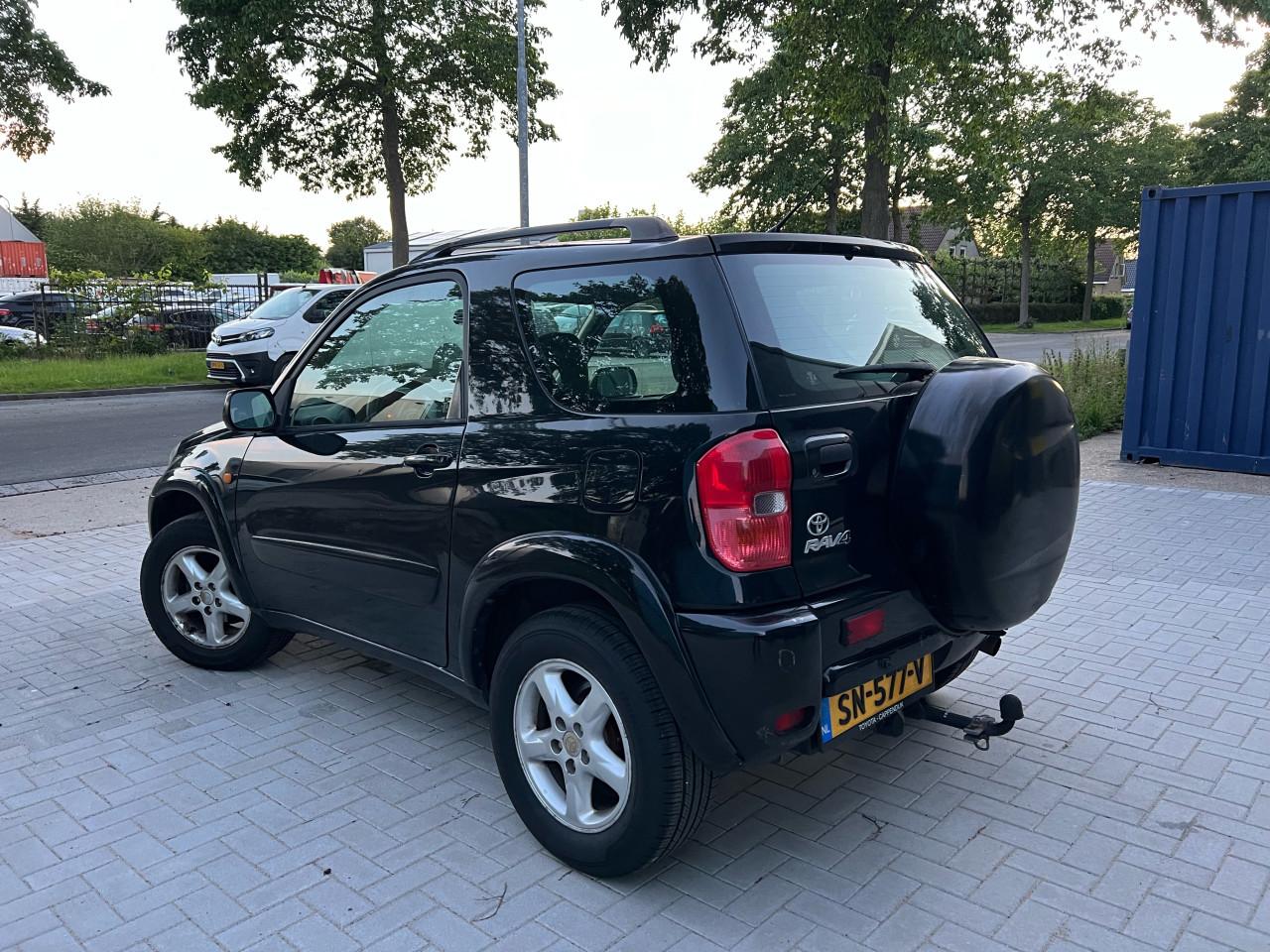 Toyota RAV4 2.0-16V VVT-i Luna