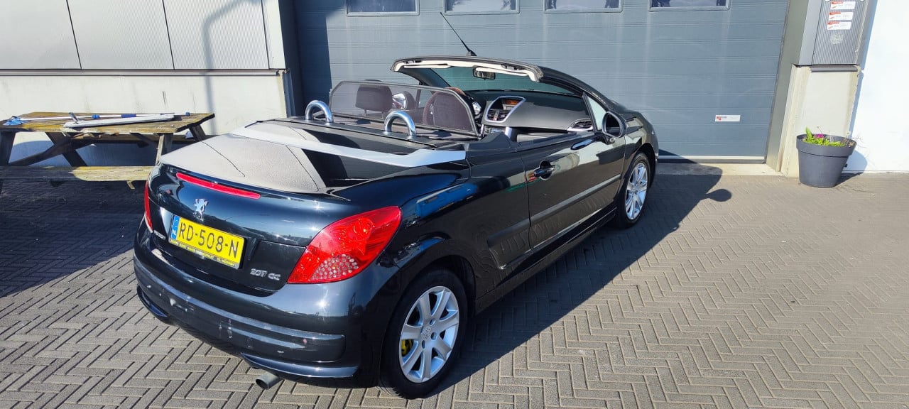 TE KOOP PEUGEOT 207 CC 1.6 VTI CABRIOLET HARDTOP