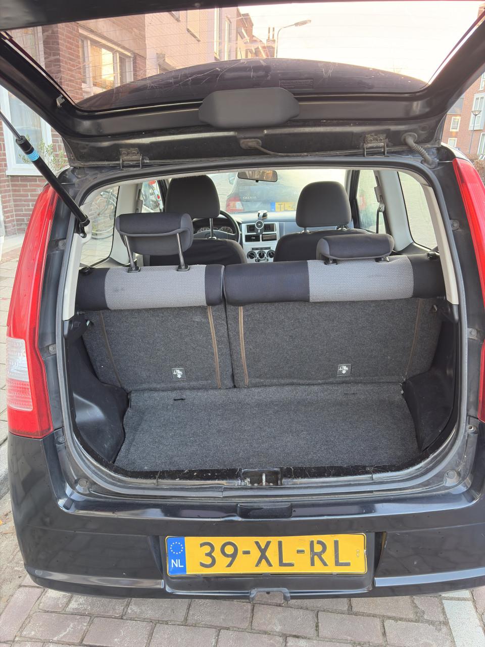 Daihatsu Cuore 1.0 3D 2007 Zwart