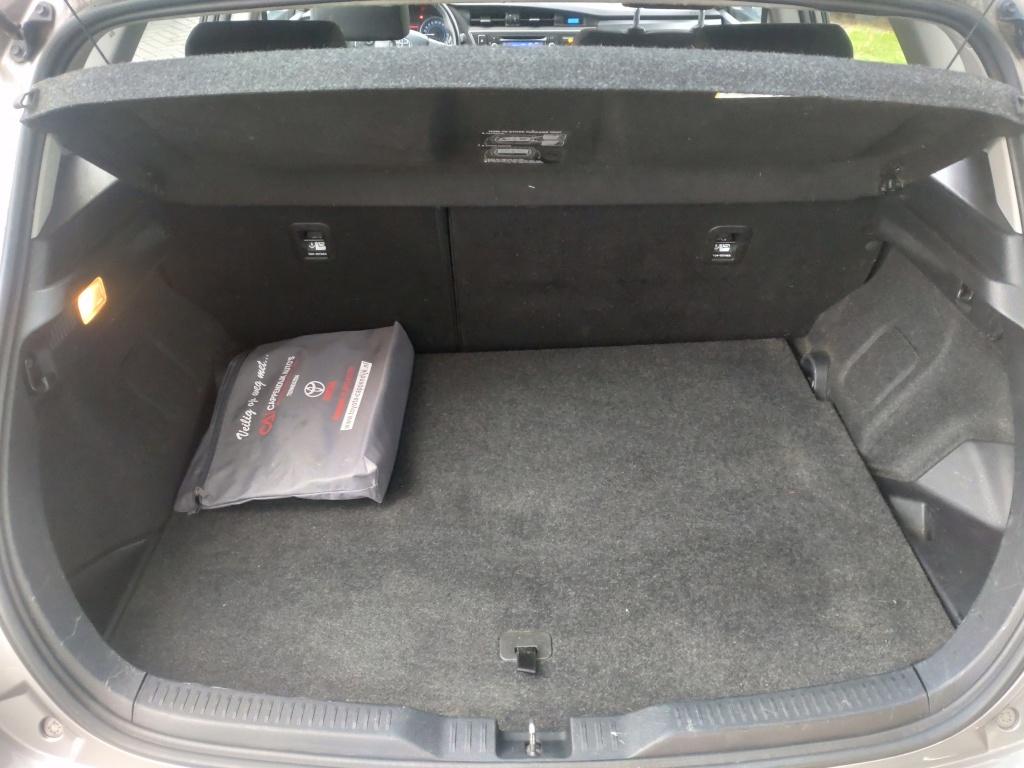 Toyota Auris 1.8 hybrid asp.