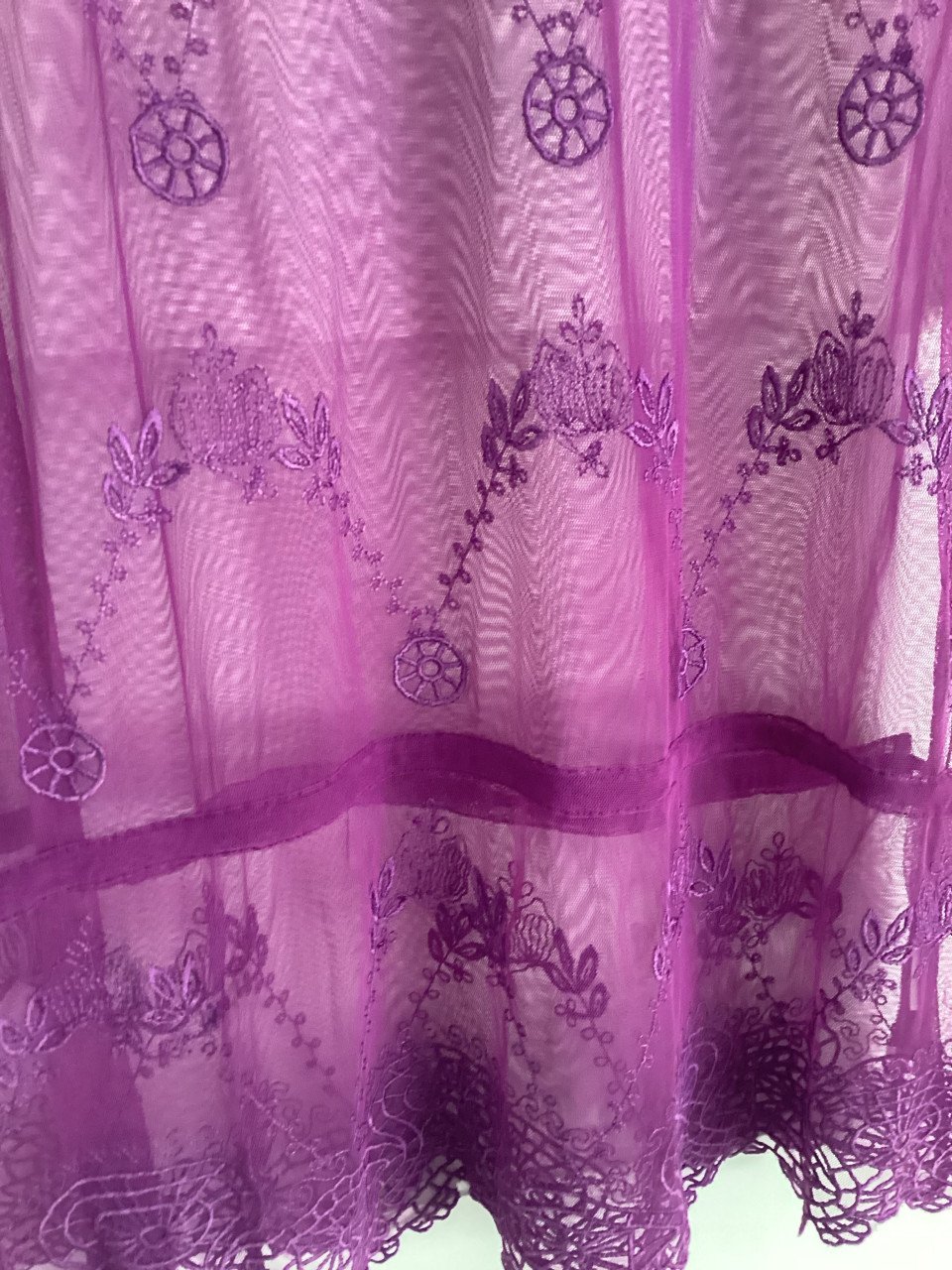 Mooi tuniek met borduursel maat xl zgan