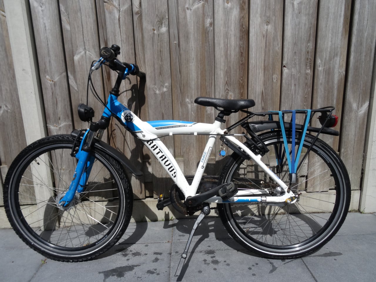 🚲 Batavus Snake Jongensfiets – 24 inch – 3 Versnellingen – Wit/Blauw 💙