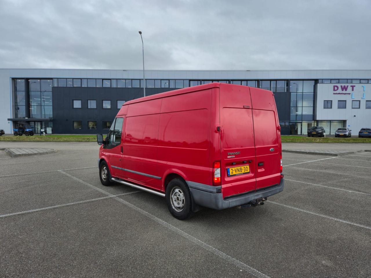 Nette Ford Transit, Werk-bus/Camper, WEINIG KILOMETERS!