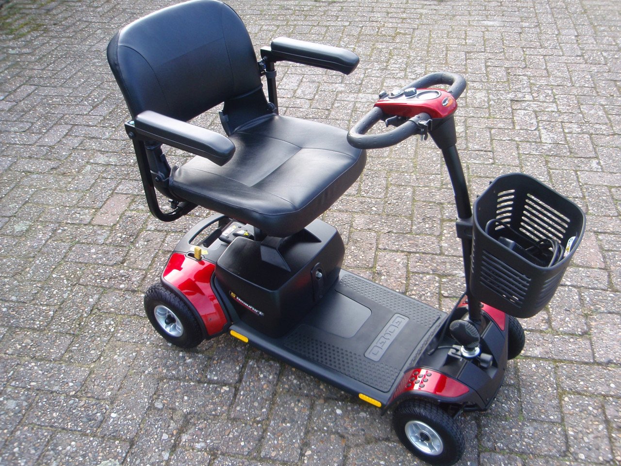Zgan Pride GOGO opvouwbare 4wiel scootmobiel slechts enkele keren gebruikt