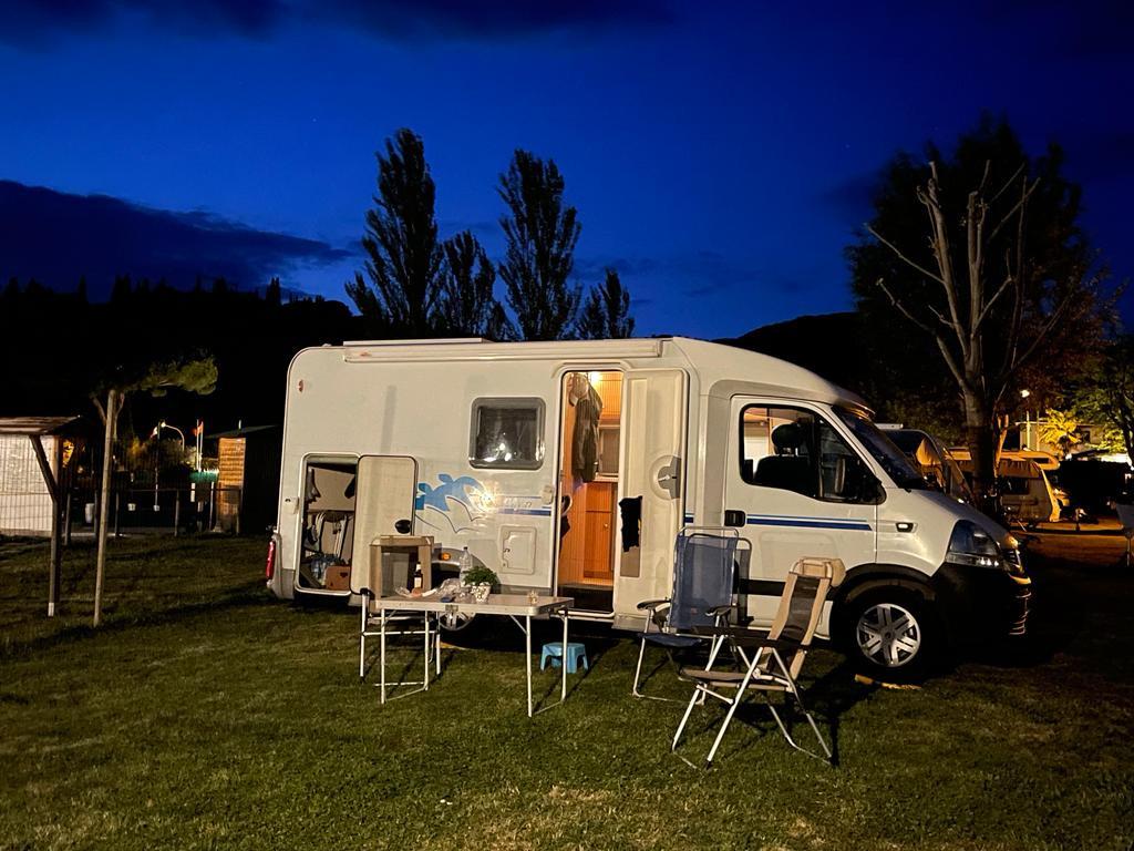HERFSTAVONTUUR: Camper te huur van 2 okt t/m 16 okt! (20% KORTING)