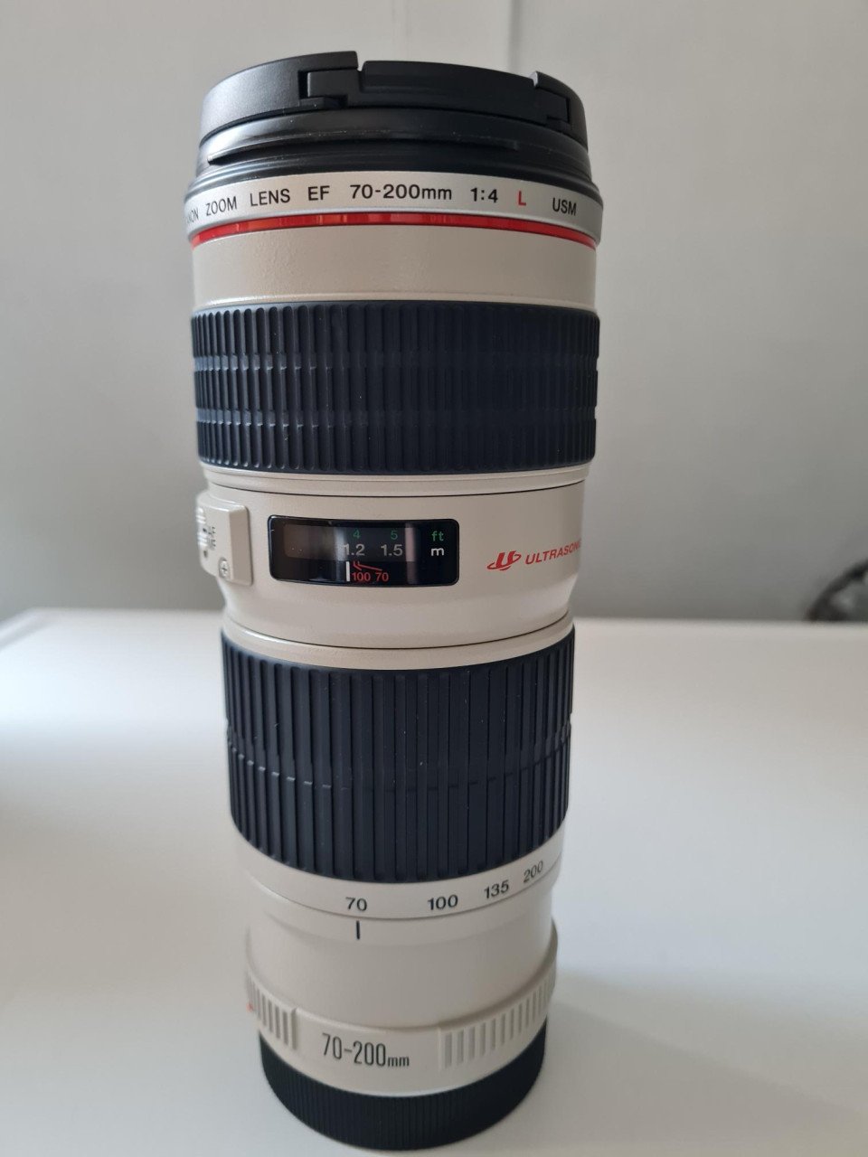 Canon 70-200 mm EF F4 L USM lens