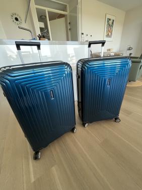 Twee Samsonite reiskoffers (69 cm) merk Neopulse (slechts 1 x gebruikt )