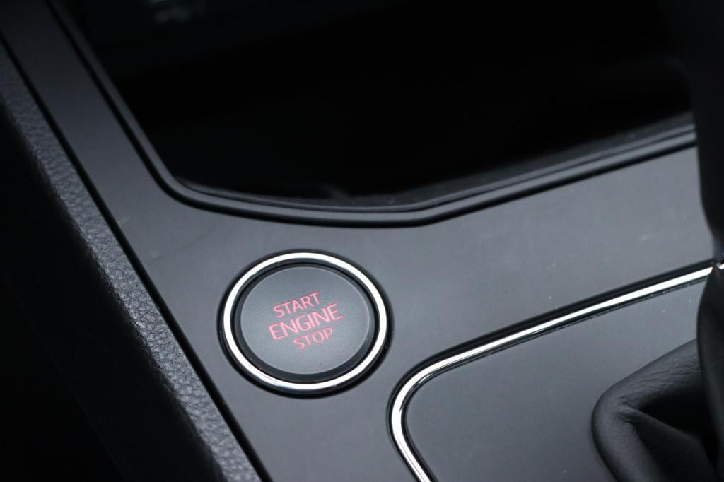 Seat Ibiza 1.0 tsi fr business intense beats 115pk dsg7