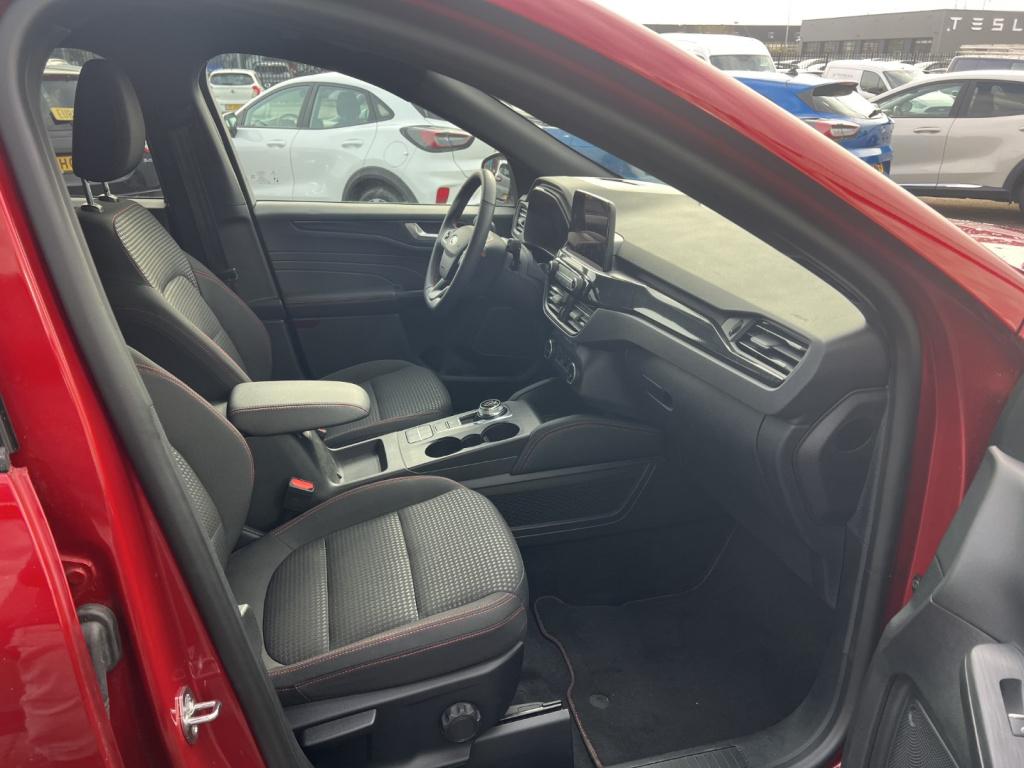 Ford Kuga 2.5 phev e-cvt 225pk st-line , trekhaak , adaptive cc , winterpak