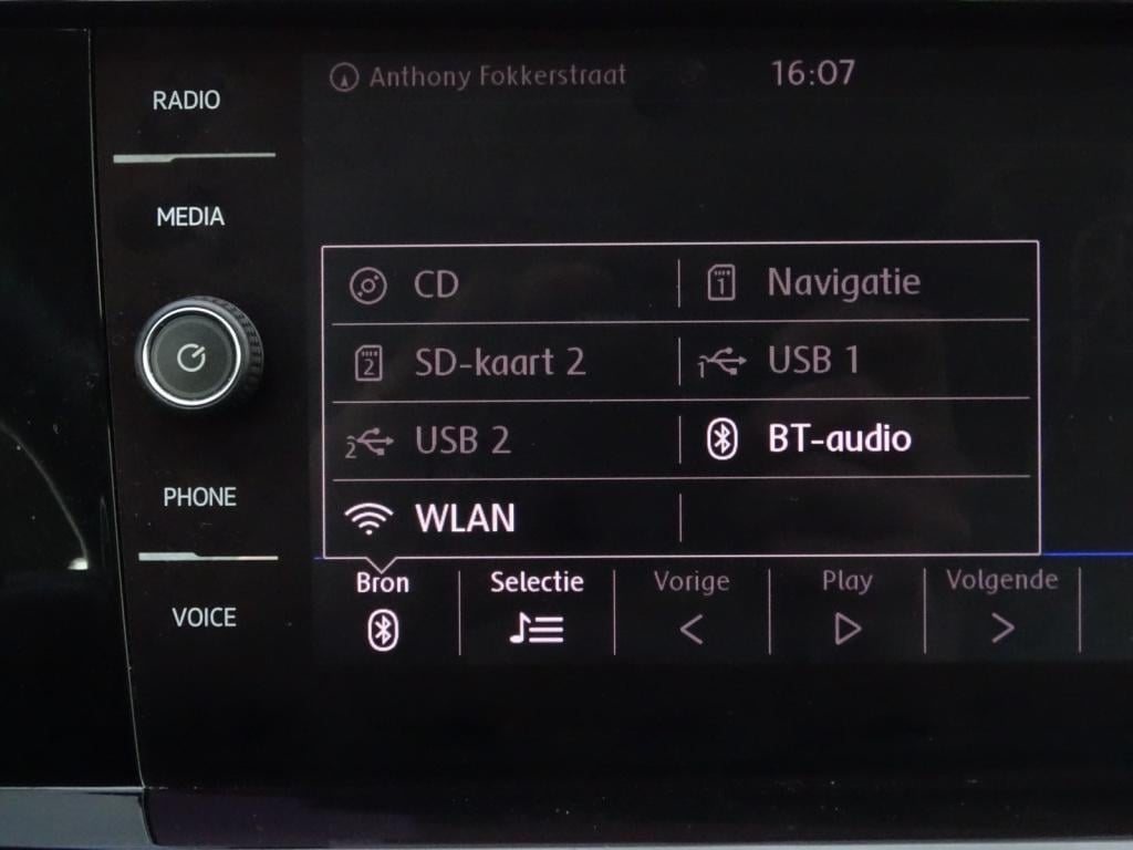 Volkswagen Polo 1.0 tsi comfortline | navi | bluetooth | 17"