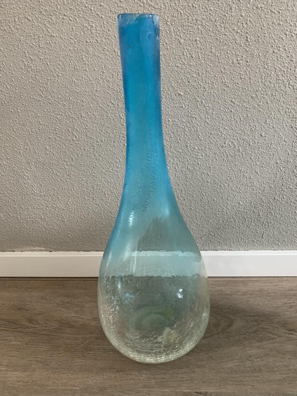 Set van drie prachtige mondgeblazen vazen in blauw en groen glas