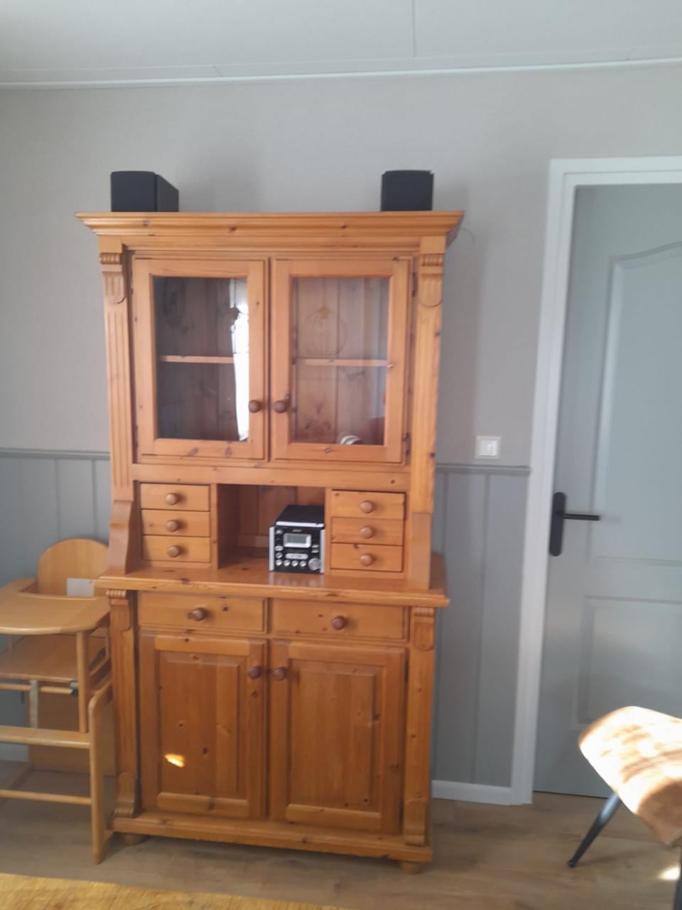 Mooie grenen buffetkast