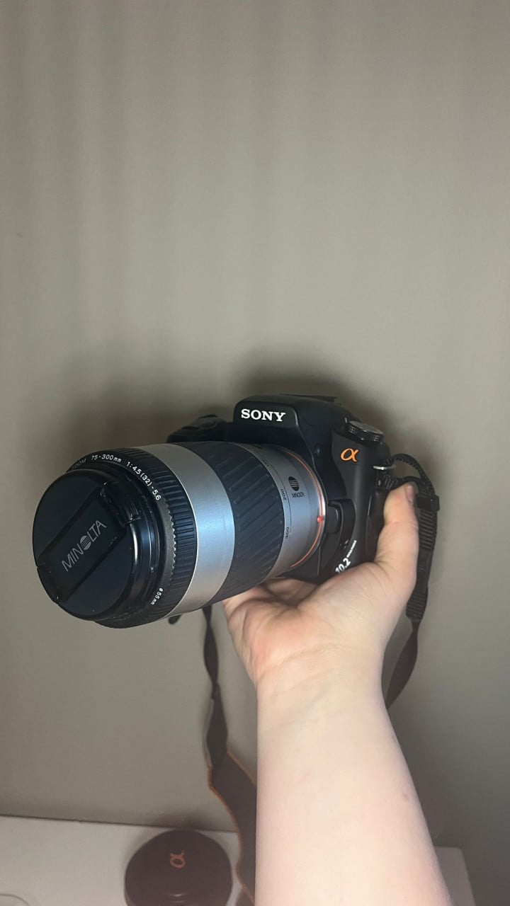 Sony A200 Camera