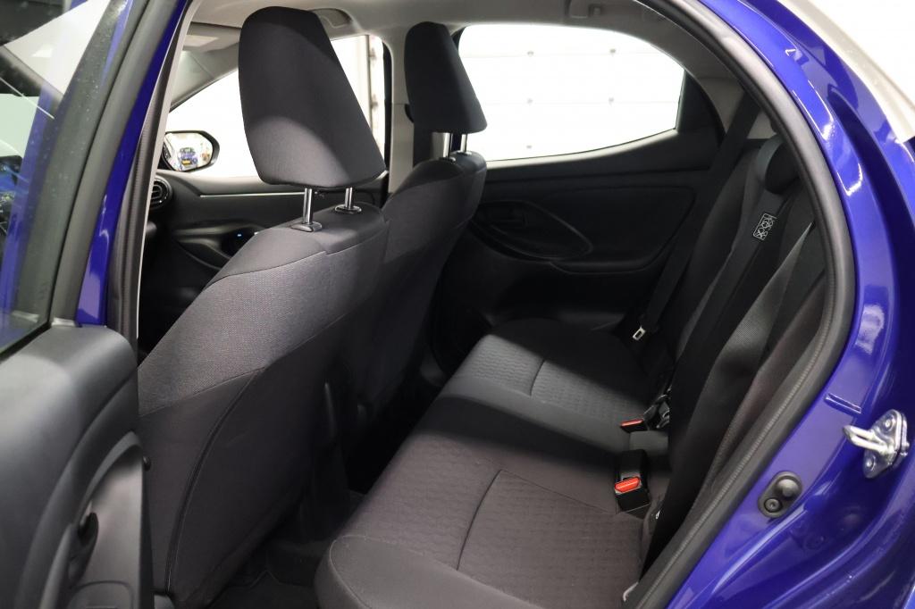 Toyota Yaris 1.5 hybrid style | pdc | head-up | dodehoek | draadloos laden