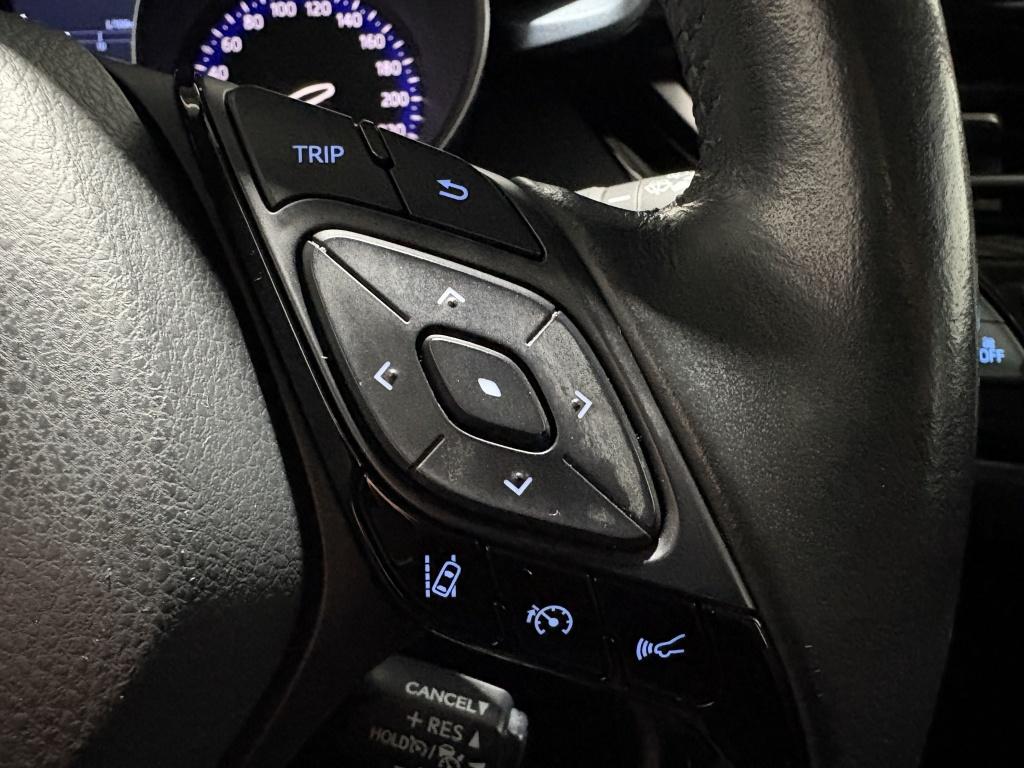 Toyota C-hr 1.8 hybrid dynamic
